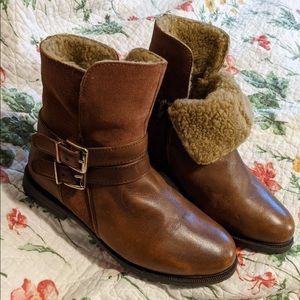 Brown fur lined Diba booties